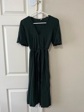 Old Navy Dark Green Midi Wrap Dress Size Medium